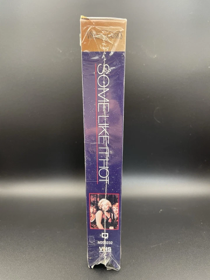 Some Like It Hot (1959) [VHS] - MGM Vintage Classics Foto 3 de 4