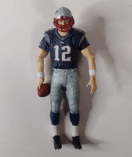 NEW ENGLAND PATRITS Tom Brady McFarlane Playmakers open NFL figure
