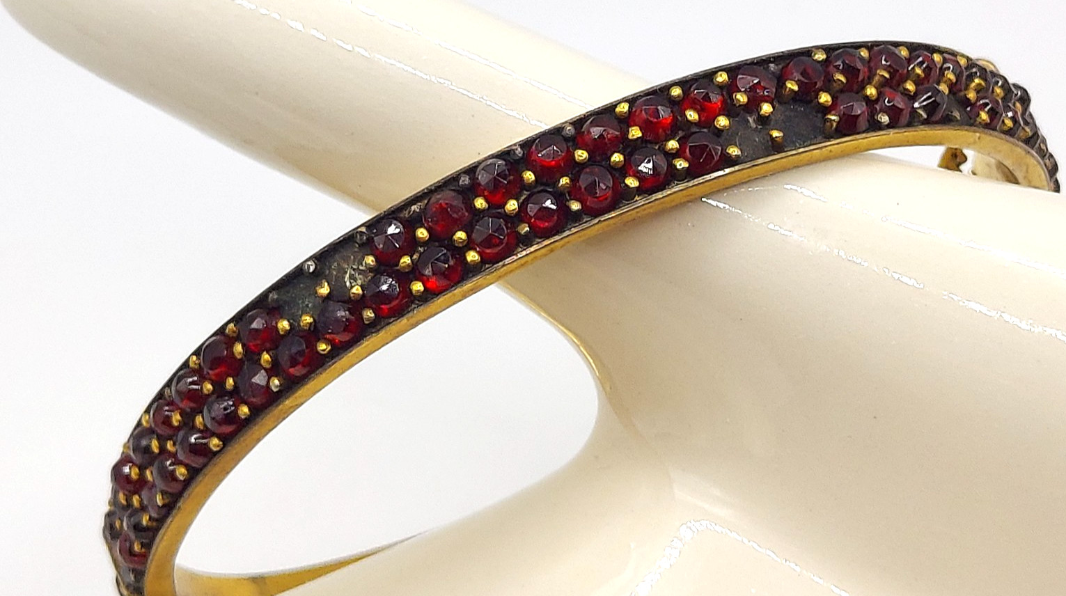 Bohemian Multi-sized Garnets Bangle Bracelet Gold… - image 4