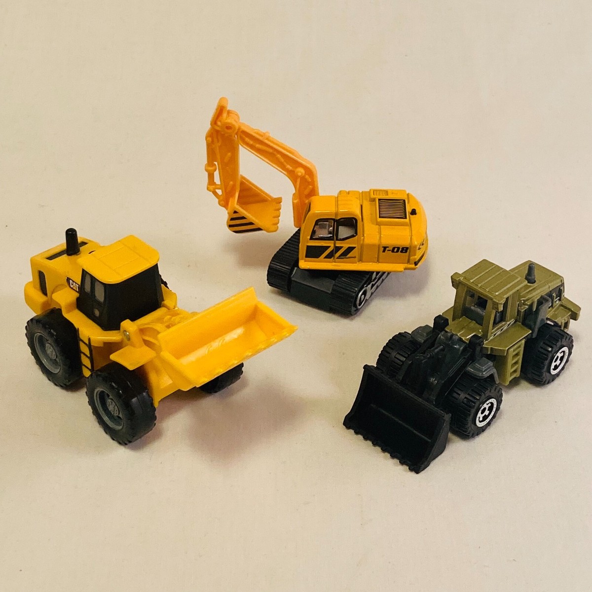 Matchbox Quarry King, CAT Shovel, T-08 Power Scoop Lot of 3