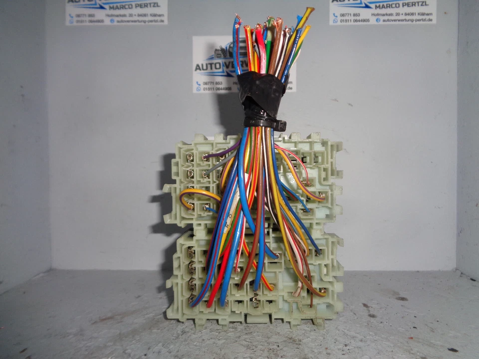 Ford Mondeo Kombi BA7 2.0TDCI Sicherungskasten Delphi 6G9T14K131AA 6G9T14K131BA - Bild 4 von 4