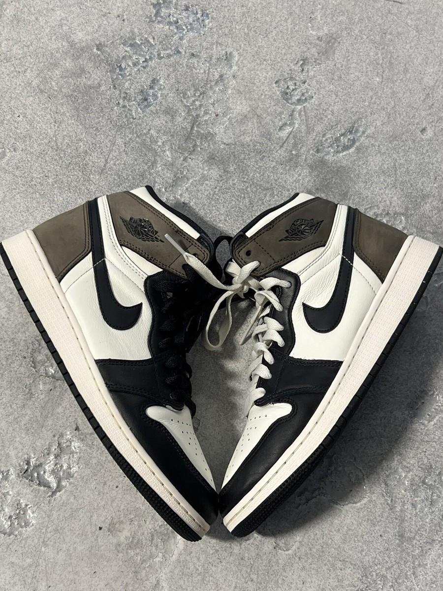 Air Jordan 1 Retro High | Dark Mocha | GS Size 6.5Y | 575441-105  