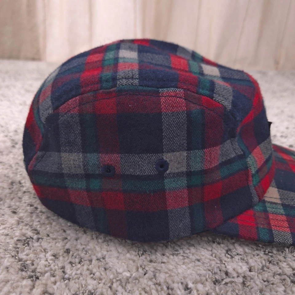 Chapéu golfinho rosa 5 painéis xadrez flanela mistura de lã boné Strapback vermelho verde excelente estado usado - Imagem 2 de 4