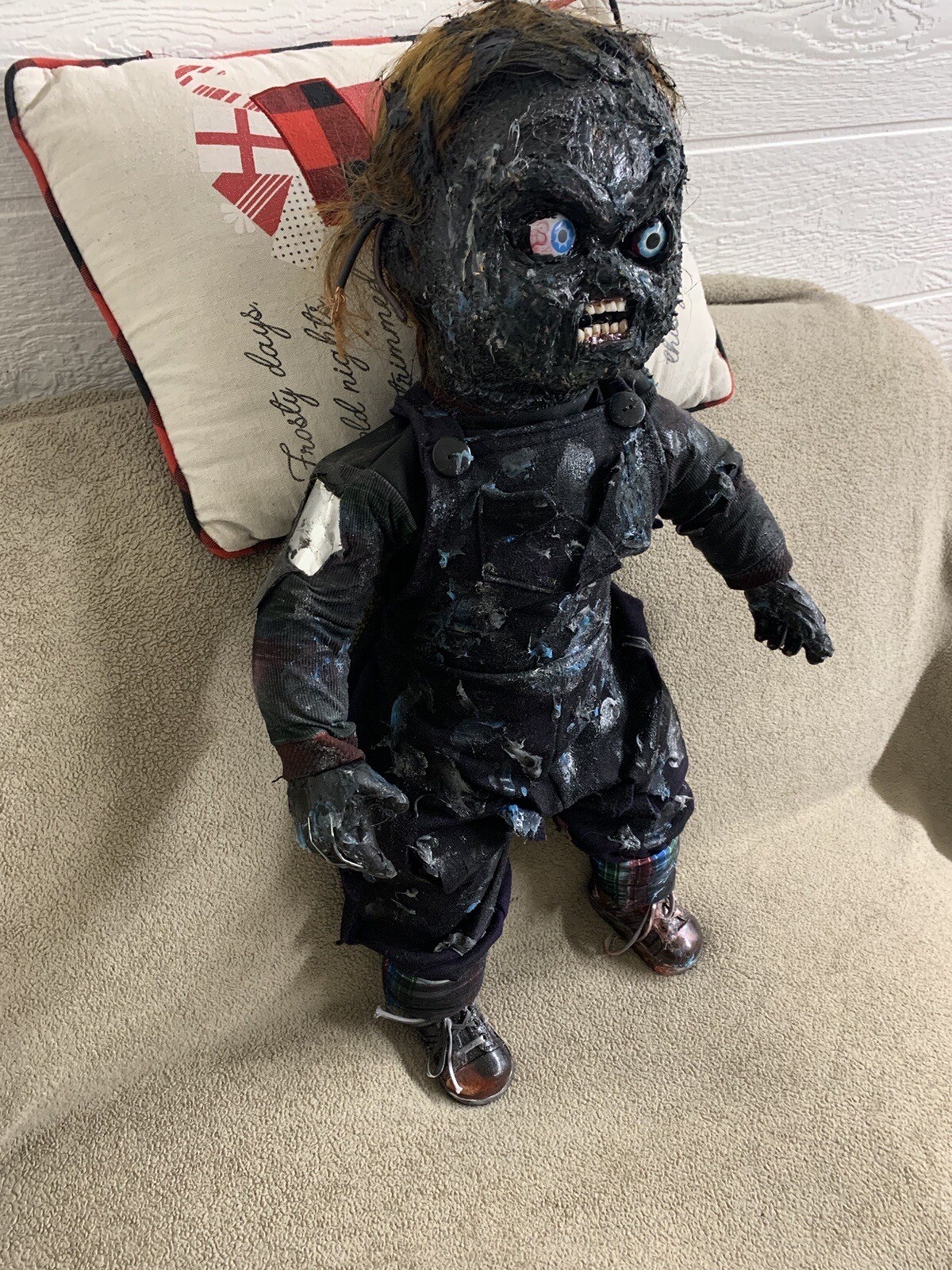 child's play 1 chucky doll life size 30&rdquo;inch Tall