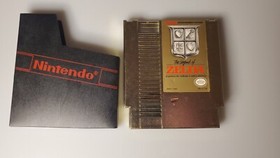 The Legend Of Zelda NES Game Cartridge Gold Shiny With Sleeve 3 Screw Nintendo 