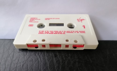 UB40 - Labour Of Love Cassette Tape Album 1983. ( Fully Play Tested ) - Picture 8 of 8