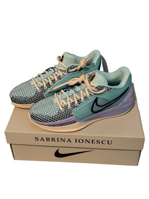Nike Sabrina 1 EP Brooklyns Finest Womens Size 7.5 Basketball Shoes New With Box