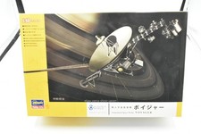 Hasegawa 1/48 Scale NASA Unmanned Space Probe VOYAGER Plastic Model Kit SW02 NEW