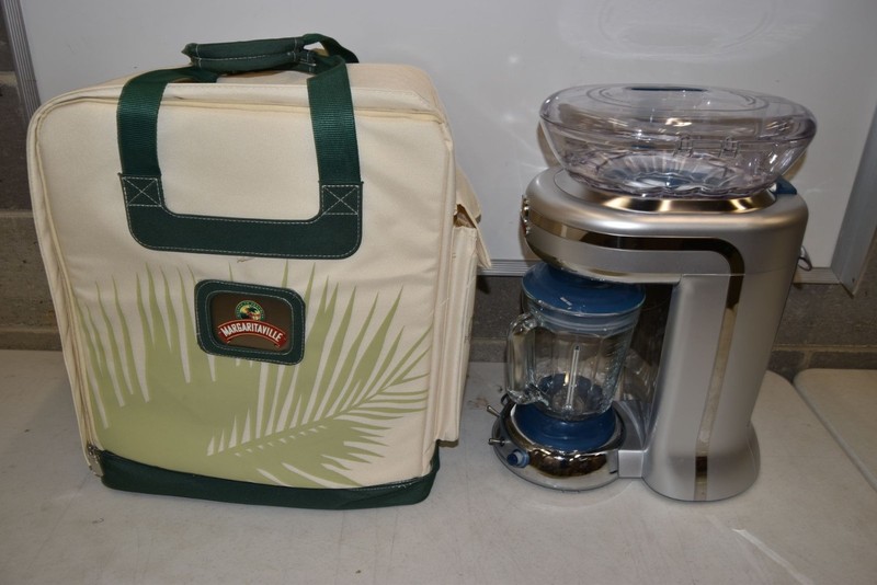 Margaritaville Blender DM1900 W/ Carrying Case Tested (5086F)