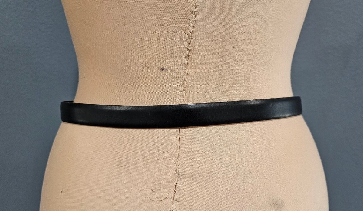 Vintage DOLCE & GABANNA Women Reversible Black Brown Skinny Leather Belt 32 Designer Belts On Sale | Outlet Prices - Luxury Leather  main image 4
