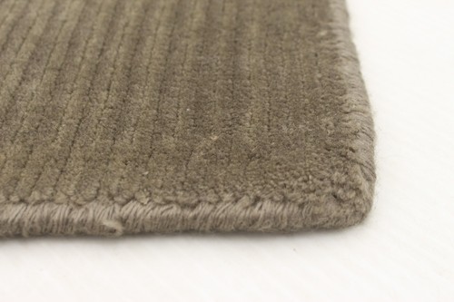 Traditional Hand-knotted Carpet 3'10" x 5'8" Wool Area Rug - Picture 5 of 9