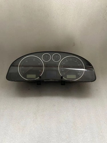 VW PASSAT B5 3B3 Kombiinstrument 8831 2005 34009819