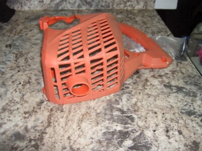 Tanaka trb 24eap engine cover  blower  part only Bin 528