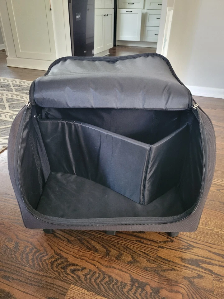 Estuche rodante para máquina de coser Bernina - negro - ver fotos y leer descripción - Foto 4 de 4