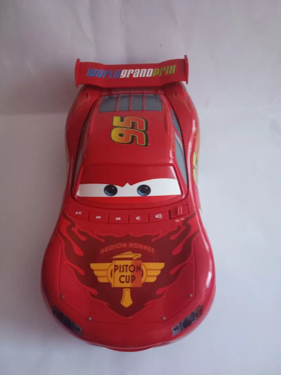 Disney Cars Toys Lightning McQueen with Piston Cup, Miniature, Collectible  Racecar Automobile Toys Based on Cars Movies, for Kids Age 3 and Older