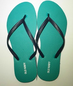 old navy flip flop sizes
