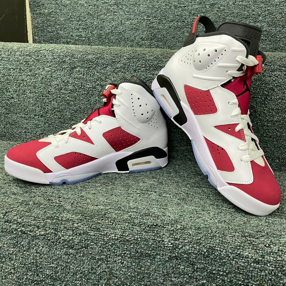 Nike Air Jordan 6 Carmine Retro 2021 CT8529-106 Size 9 MENS