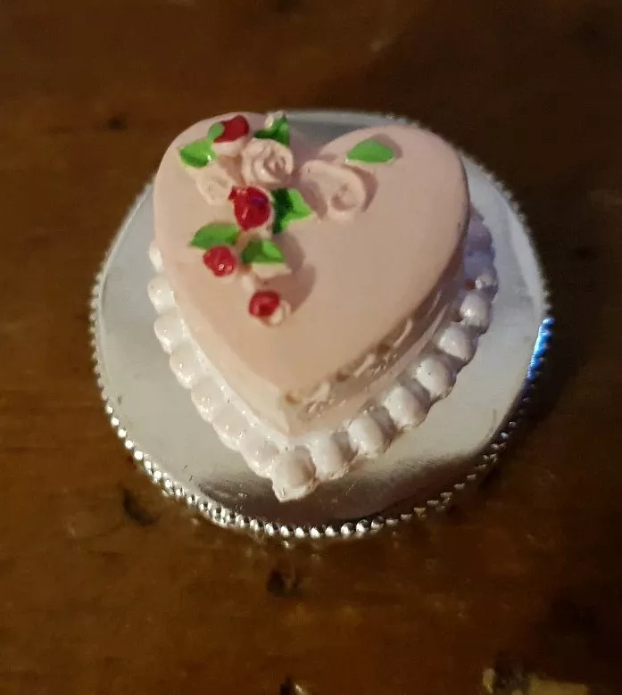 12+ Heart Shaped Pink Cake