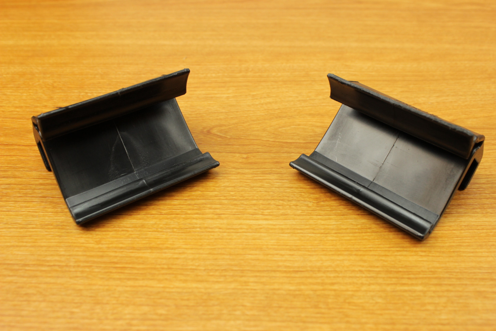 20072018 Jeep Wrangler JK Soft Top Rear Window Retaining Clips Mopar OEM eBay