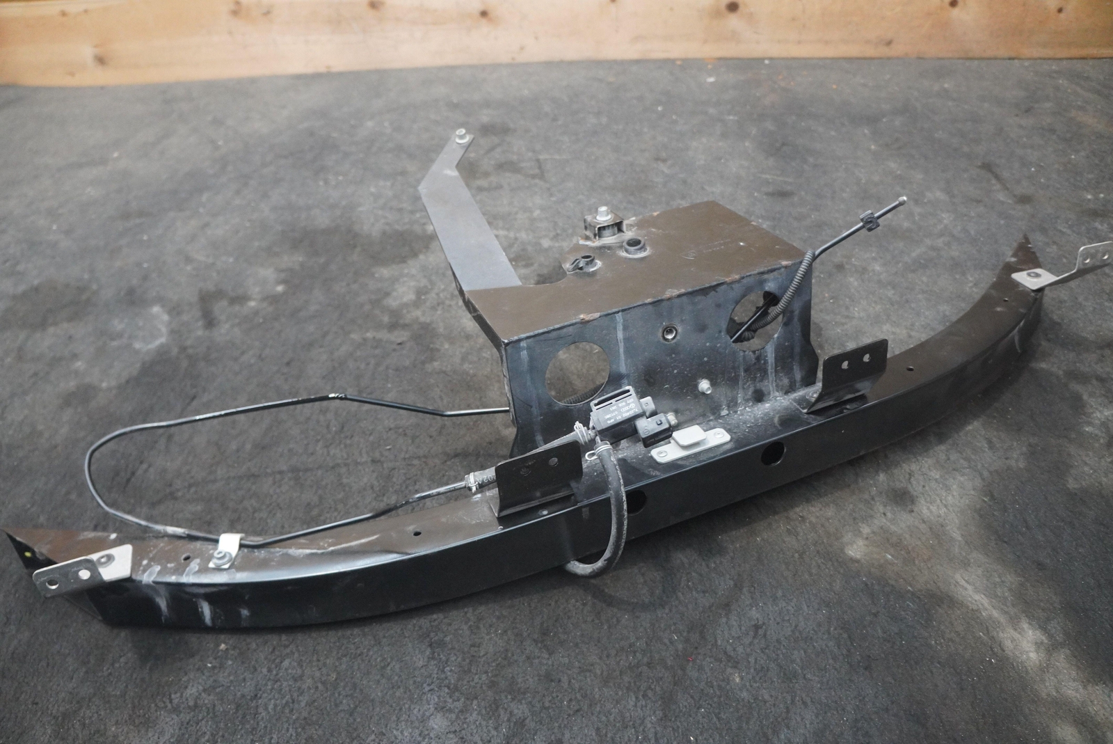 Rear Bumper Reinforcement Crossmember 407813219 Lamborghini Gallardo Spyder 2008