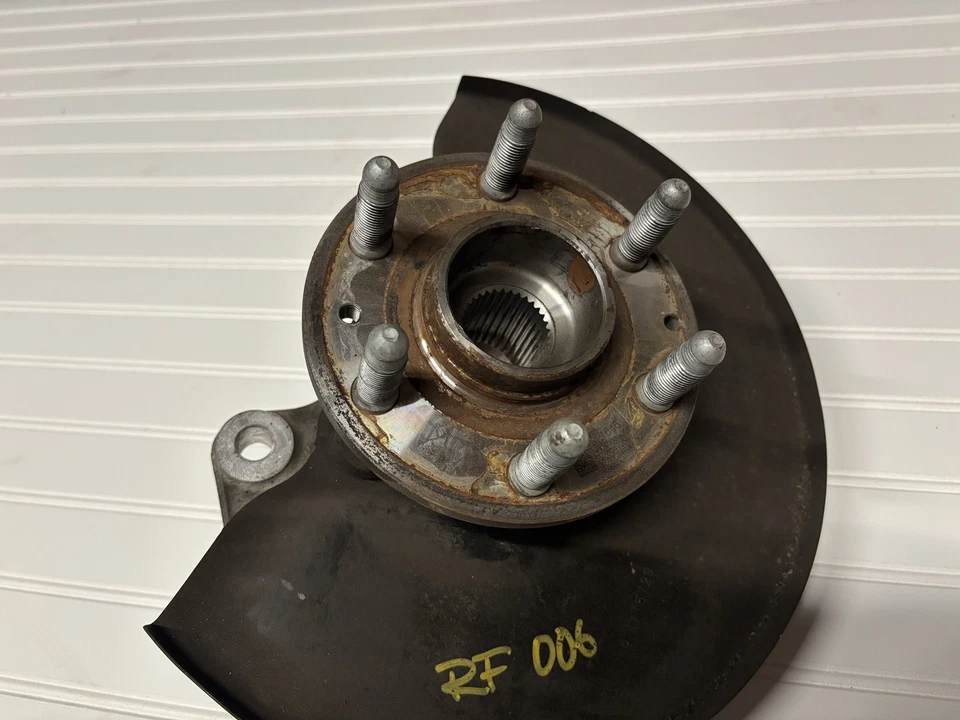 2016-2022 GMC CANYON COLORADO 4WD FRONT Right Passenger Spindle Knuckle Assembly - Image 3 of 4