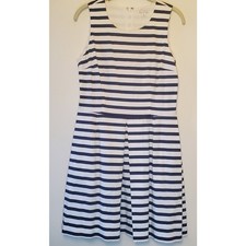 GAP Fit & Flare Blue White Striped Dress Pockets Womens 6 Preppy Hamptons