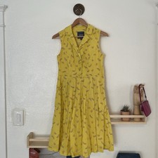 ModCloth Women’s Size 4 US Yellow Rainbow Print Sleeveless Dress