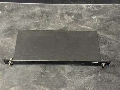 Shure UA844 Antenna Power Distribution System 500-900 MHz Unit Only