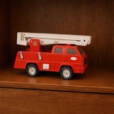Vintage Tonka Snorkel Fire Truck 18" Pressed Steel Ladder Truck