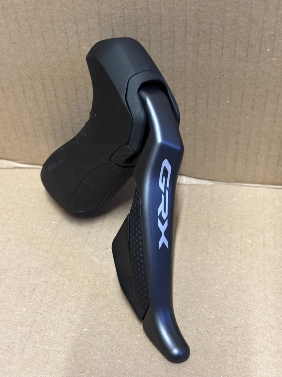 SHIMANO GRX Di2 ST-RX815 レバー