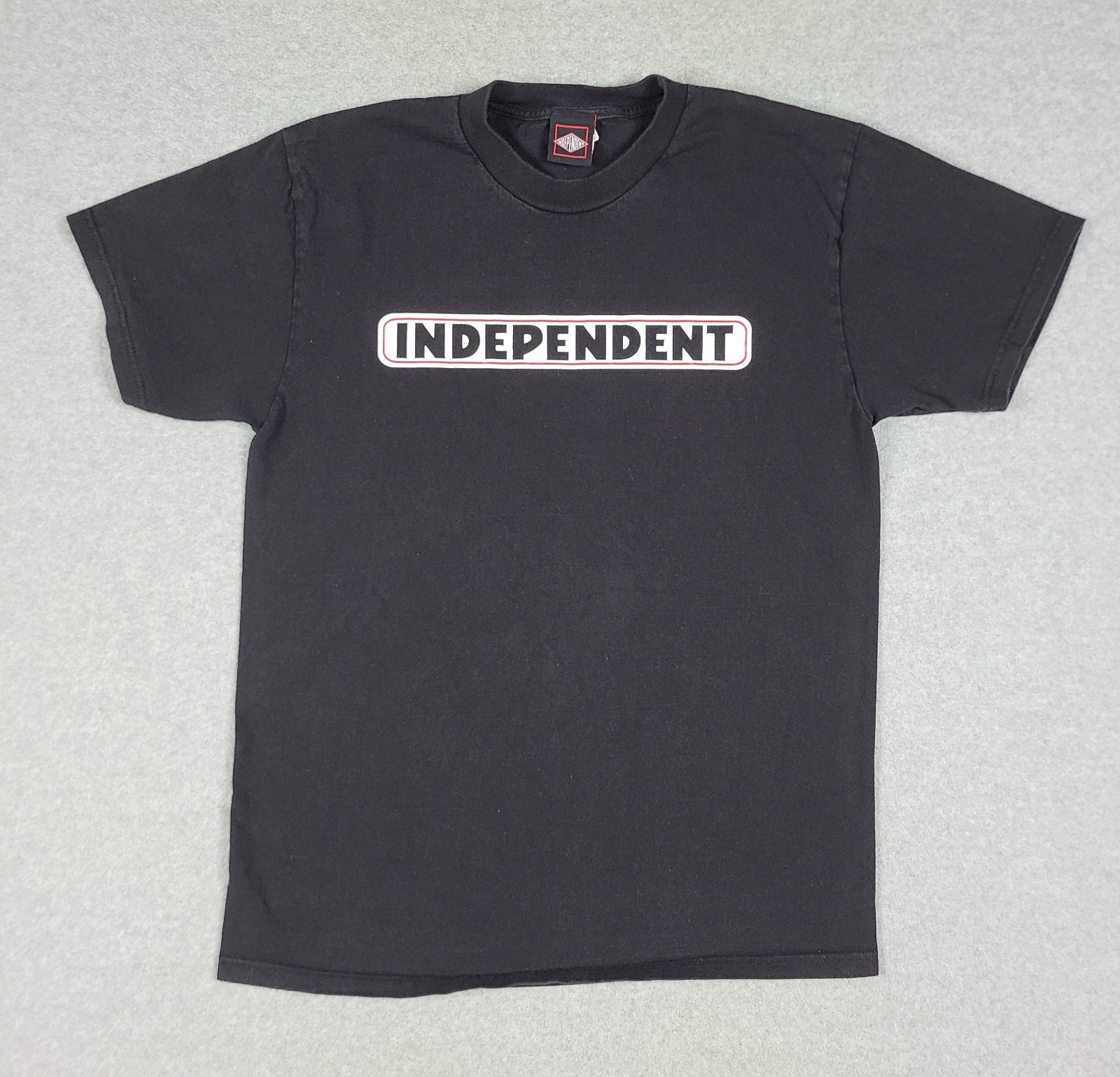 Vintage Y2K Independent Trucks Skateboarding Company T Shirt M Skater