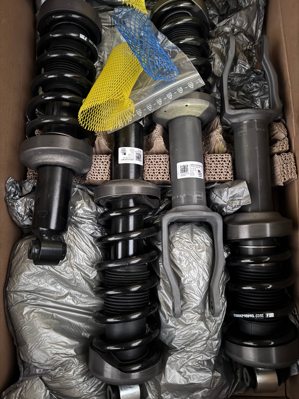2018 AUDI R8 4S FRONT & REAR SHOCK ABSORBER STRUT 2014-2021 4S0.412.019.AA