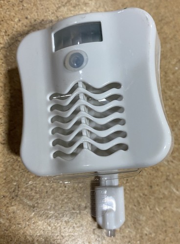 GlowBowl Fresh - Motion activated Toilet Night Light W/ Air Freshner Compartment - Picture 2 of 5