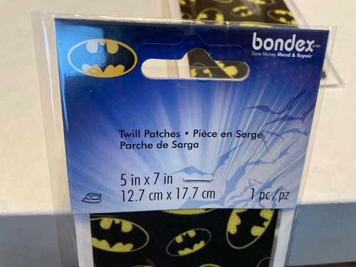 Bondex Batman No Sew Iron On Patches Set of 2 Design Crafts Repair Clothes - Picture 2 of 12