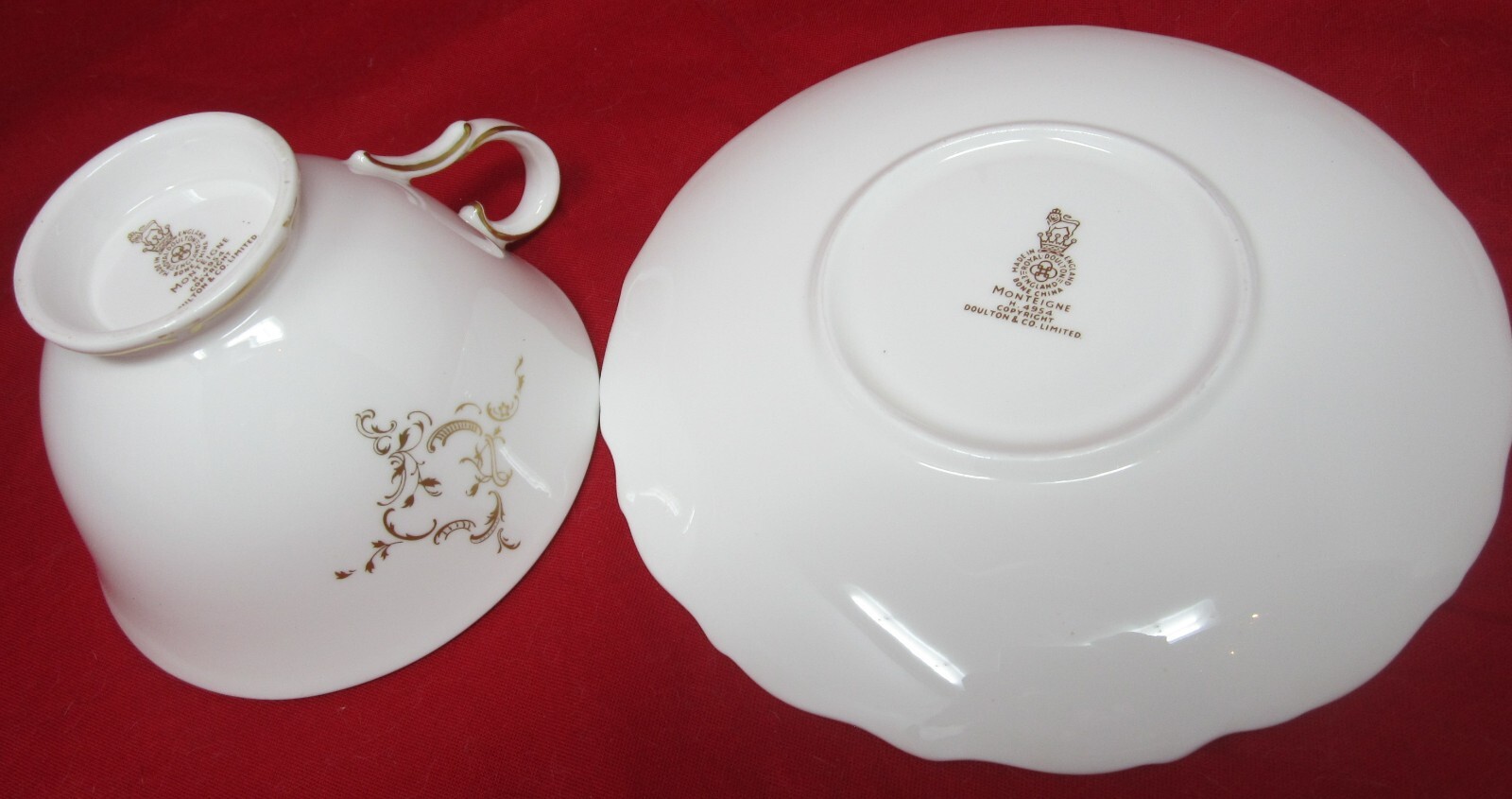 Royal Doulton Monteigne Footed Cup & Saucer Set 5596661 Bone China H.4594