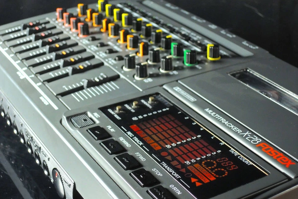 FOSTEX X-28H MULTITRACKER 4Track Cassette Mixer Recorder Maintained - Image 4 of 4