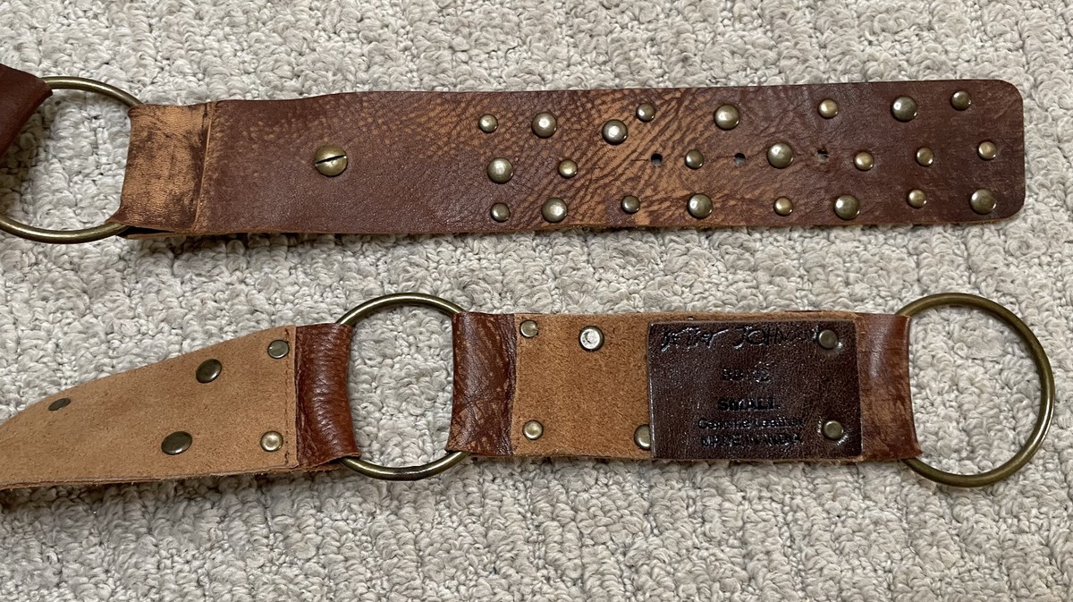 Betsey Johnson Brown Leather Belt S Gold Sequin Stitching  display picture 2