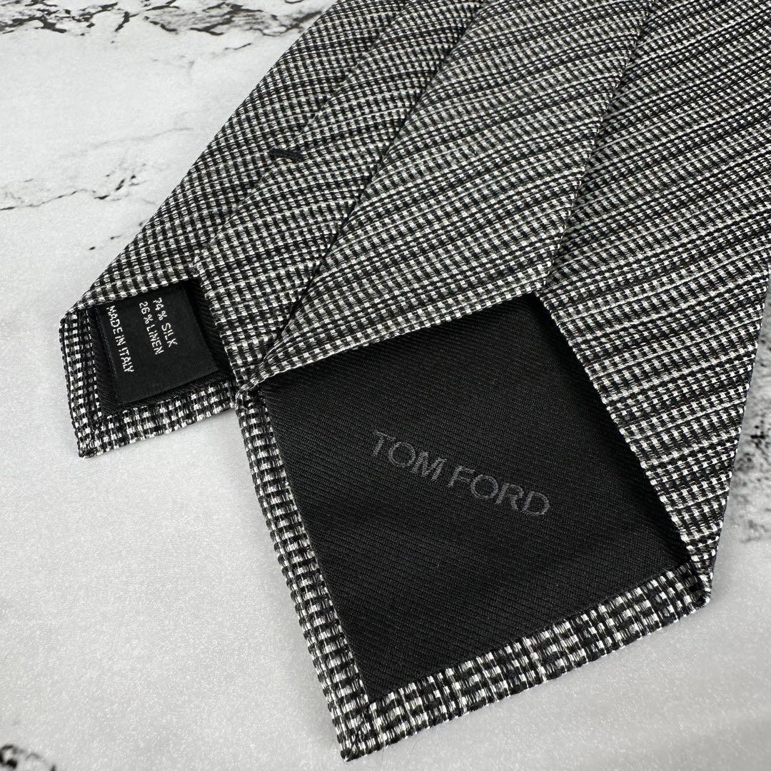 Excellent condition Tom Ford Highest Quality Tie … - image 9