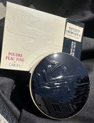 Poudre Peau Fine de Caron Powder 1.76 oz 50 gr  New In Box Gloria Freidmann