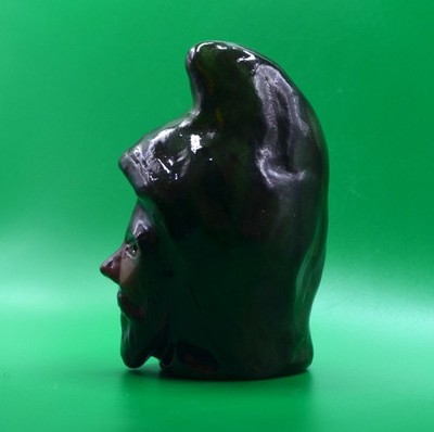 ''Scythian in Green Phrygian Cap'' - Expensive Original Clay Sculpture. Hand Made.