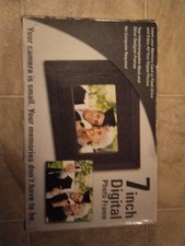 Digital Labs 7" Digital Picture Photo Frame - Black/Silver