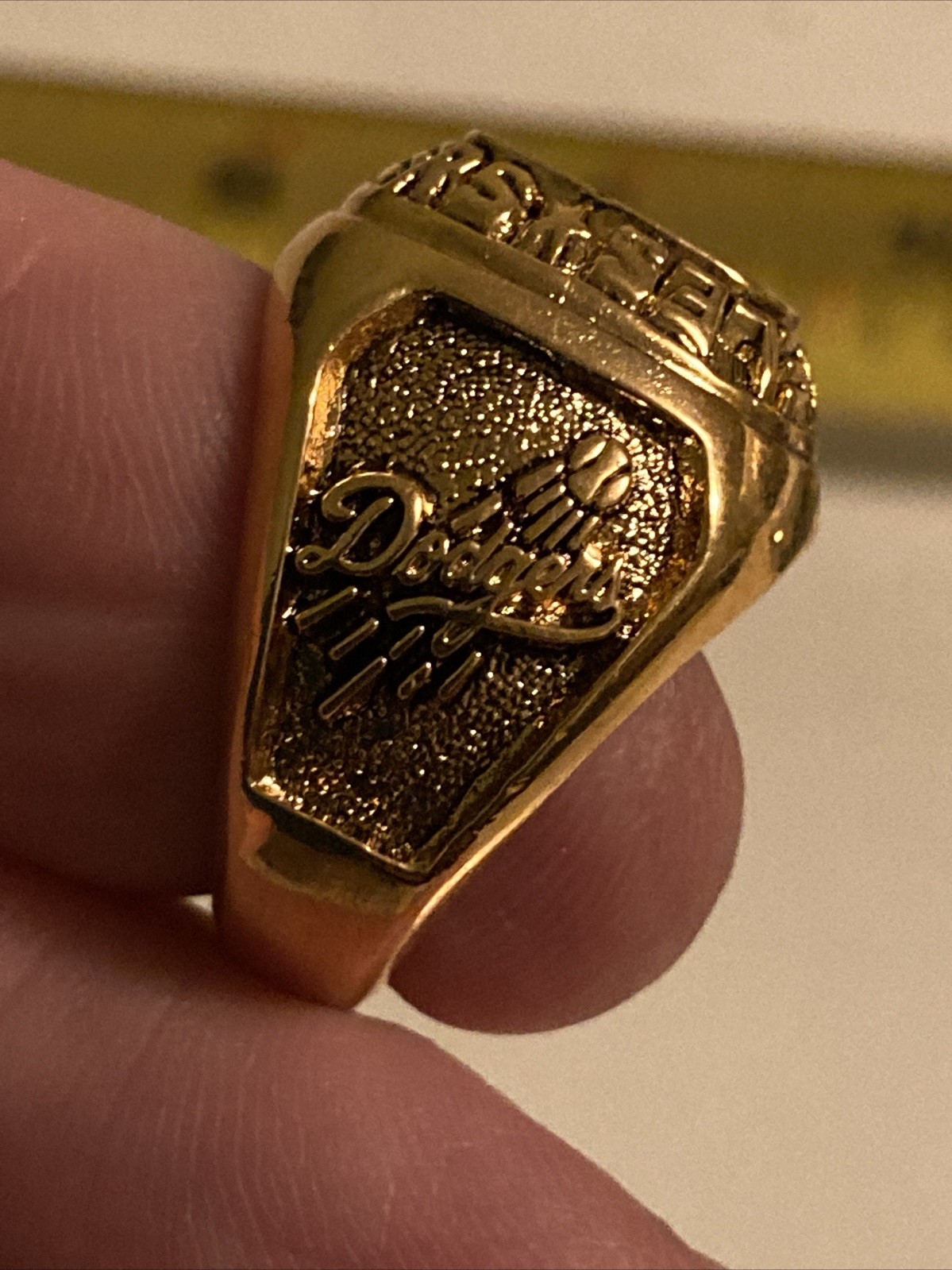 Picture 3 of 5