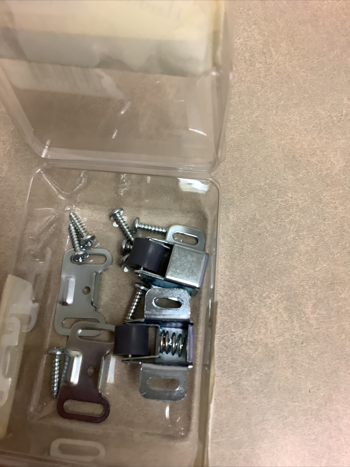 R V - Trailer Roller Catch 2 (pair)