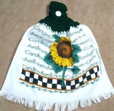 1 Crochet Top Hanging Kitchen Towel Flowers Sunflowers Butterflies, Single dk gr
