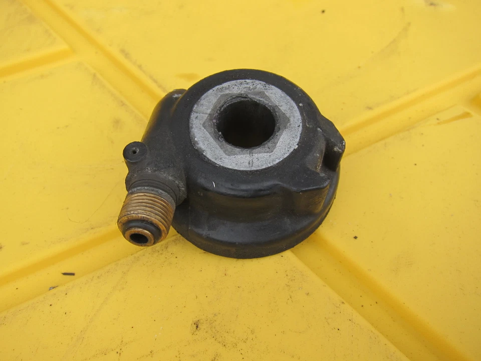 2011 Yamaha V Star 250 XV250 OEM SPEEDOMETER DRIVE GEAR  - Image 3 of 4