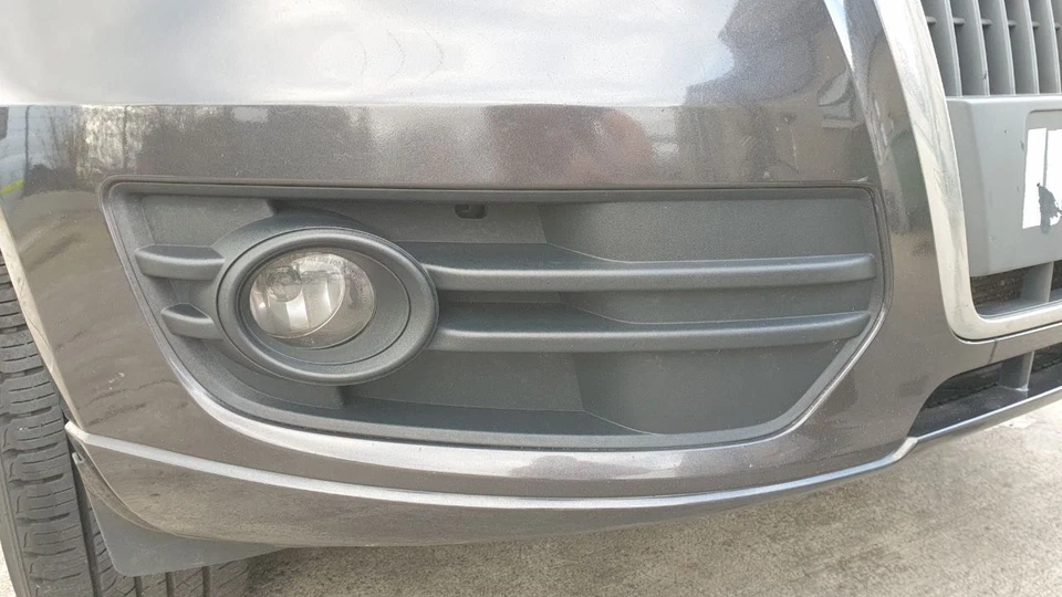 AUDI Q5 Mk1 8R 2008-2012 Complete Front Bumper with Grills, Fogs Lava Grey LZ7L - Image 3 of 4