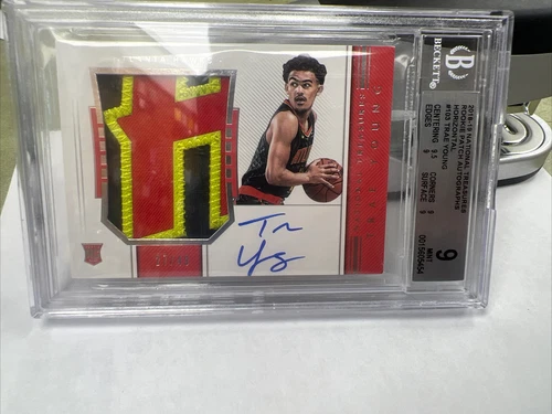2018-19 National Treasures #103 Trae Young ROOKIE PATCH AUTO  /49 RPA