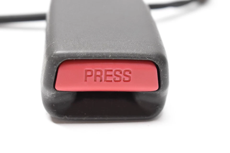 2005-2010 NISSAN FRONTIER XTERRA FRONT LEFT DRIVER SEAT BELT BUCKLE GRAY  H4M13 — 第 3/4 张图片