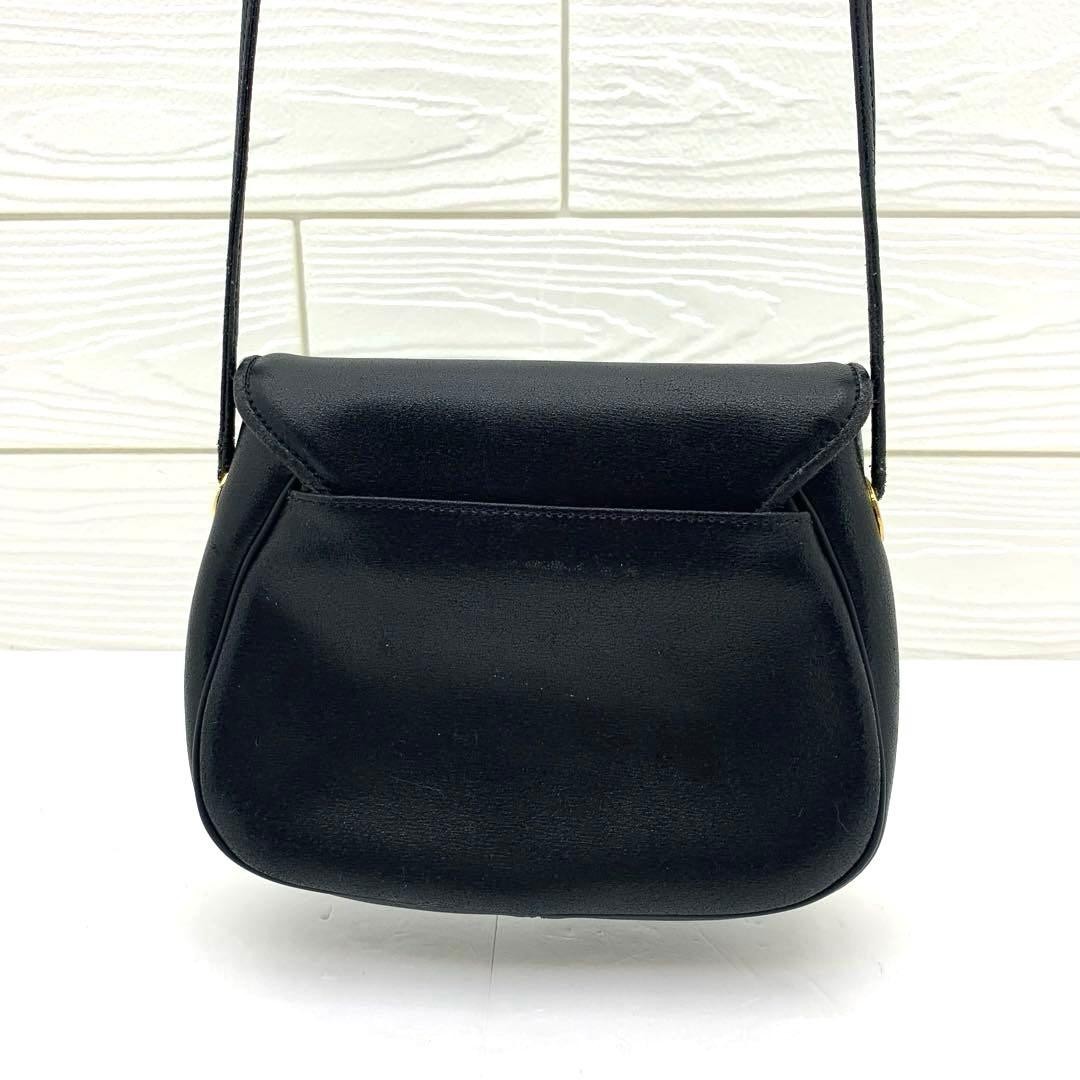 GIVENCHY Vintage 4G Logo Shoulder Bag Black Leather Gold Hardware Rare image 3