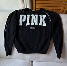 PINK Victoria s Secret Women s Logo Graphic Crewneck Pullover S